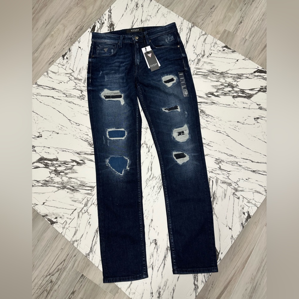 Guess Los Angeles Men’s Ripped Jeans (Slim Tapered) - 31x32